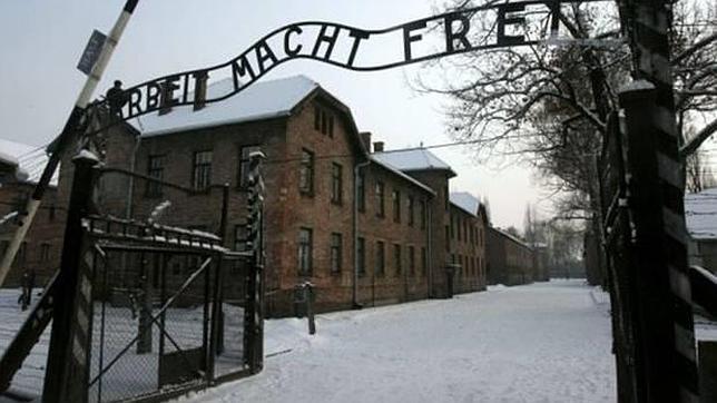 Comienza el juicio contra el contable del campo de concentración de Auschwitz