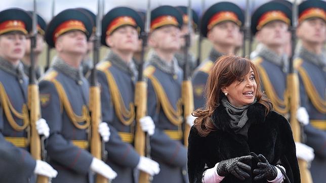 Cristina Fernández de Kirchner, a su llegada al aeropuerto de Moscú