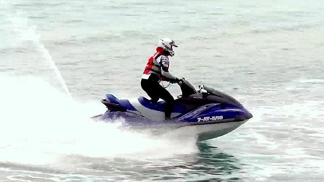 Veinte pilotos irán en moto de agua de Alicante a Almería