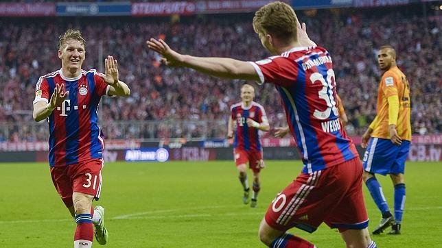 El Bayern de Guardiola acaricia el título de liga