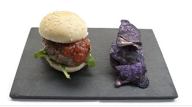 Pincho de mini hamburguesa en Evboca