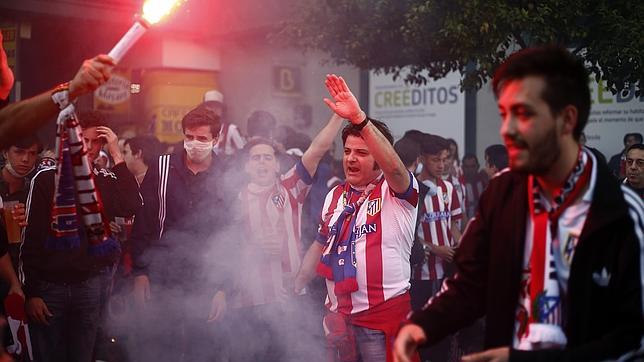 Partido de alto riesgo: así controla la Policía a los ultras en un Real Madrid-Atlético