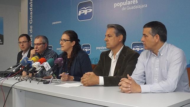 Blanco niega las acusaciones y el PP pide explicaciones a Sánchez y Page