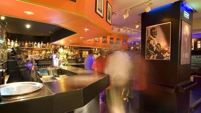 La barra de la primera planta del Honky Tonk