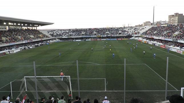 El Cartagena invita a su partido a los niños que hagan la comunión este fin de semana