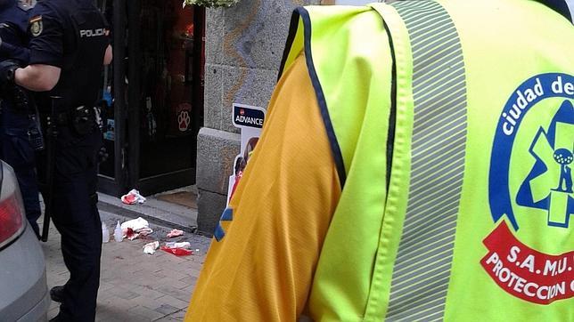 Herido grave tras ser apuñalado el dueño de una peluquería canina en Malasaña