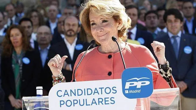 La candidata a la alcaldía de Madrid, Esperanza Aguirre, en un acto con su partido en Manzanares