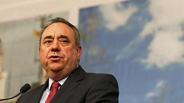 El nacionalista escocés Alex Salmond entra en el Parlamento británico