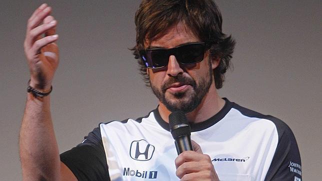 Fernando Alonso responde con ironía a sus críticos