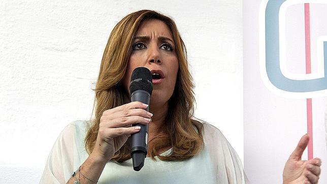 Susana Díaz lamenta que «los nuevos» tengan la misma actitud que la derecha