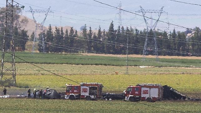 Un gallego, entre los cuatro muertos del accidente del avión militar en Sevilla