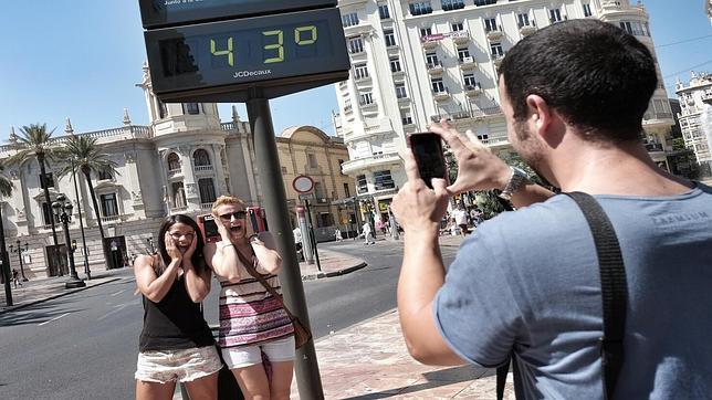 Ola de calor: las temperaturas alcanzarán los 41 grados este jueves en Valencia