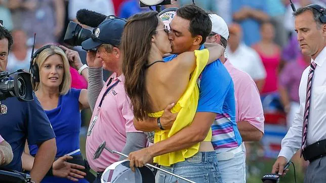 rickie fowler y su novia