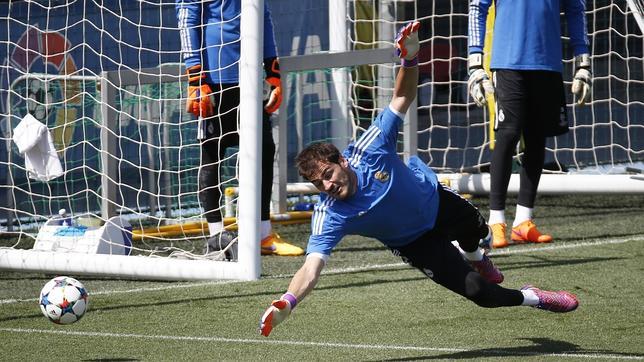 El Bernabéu lucirá una pancarta de apoyo a Casillas ante la Juventus