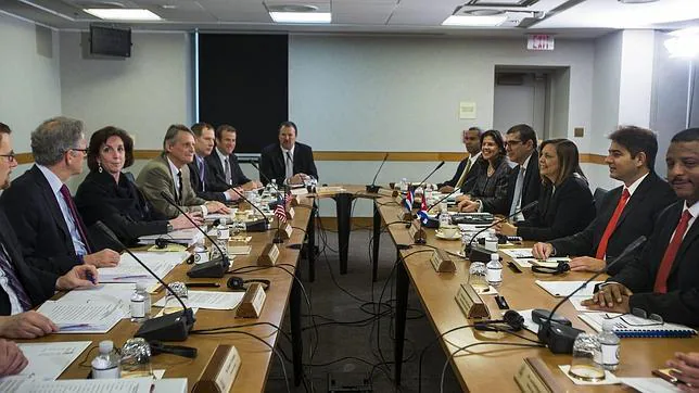 Imagen de una de las reuniones entre Cuba y Estados Unidos