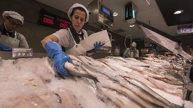 El Corte Inglés baja los precios de sus productos frescos