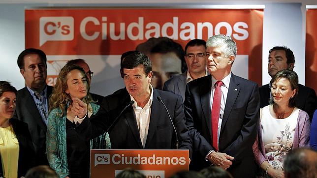 Elecciones autonómicas: Ciudadanos se queda en tierra de nadie