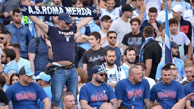 Dos aficionados heridos por arma blanca antes del derbi Lazio-Roma