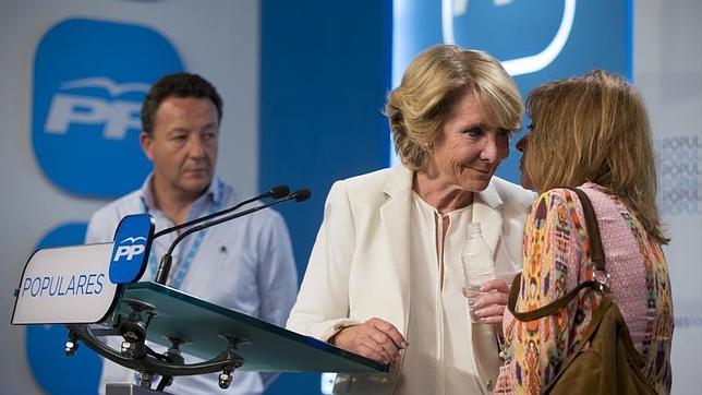 Aguirre ofrece a C's y al PSM un tripartito  que aleje a Carmena de la Alcaldía de Madrid