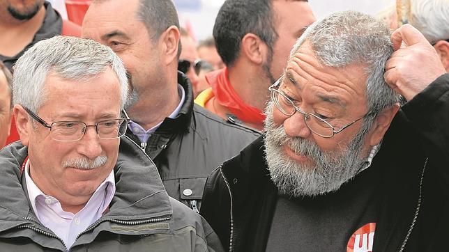 Ignacio Fernández Toxo y Cándido Méndez, en la manifestación del Primero de Mayo en Madrid