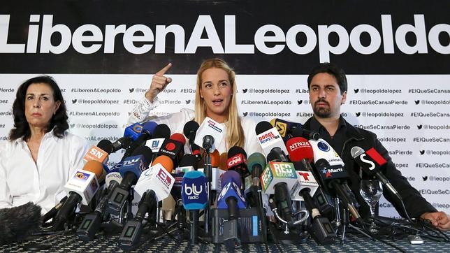 Tintori denuncia la falta de asistencia médica de López y Ceballos