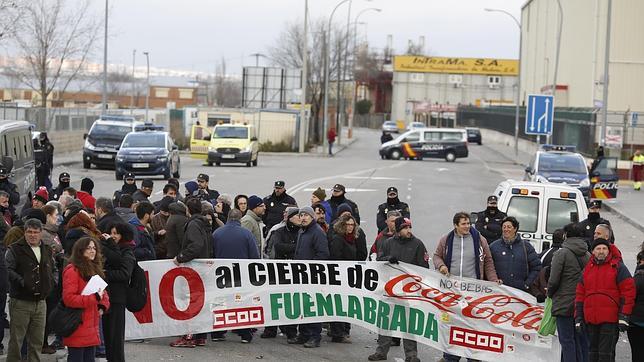 Coca-Cola pide a los «activistas» que le permitan acceder al centro de Fuenlabrada