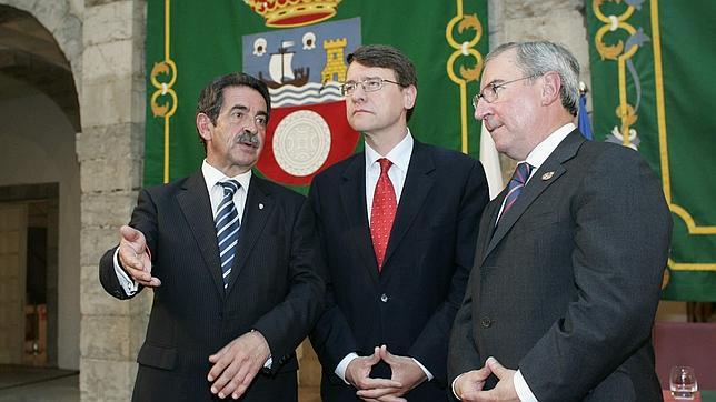 Revilla, el día de su investidura como presidente en 2007