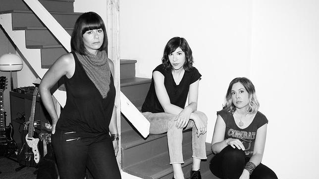 Sleater-Kinney: «No somos un grupo de banderas»