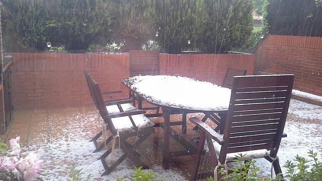 Espectacular granizada en la Sierra de Madrid