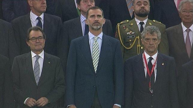 Artur Mas, durante la pitada del himno de España