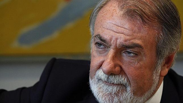 El político tuvo que ser atendido de traumatismo craneoencefálico