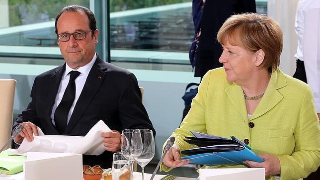 Merkel, Hollande y la Comisión Europea ratifican su apuesta por el mercado único digital