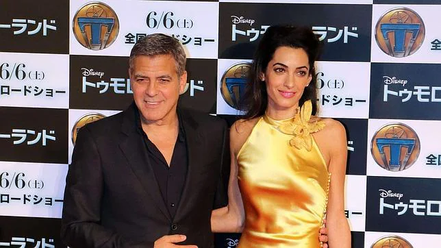 Clooney y Amal en Tokio