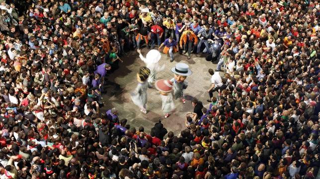 Baile de la comparsa Nans Nous