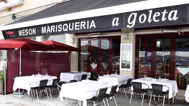 La Goleta, situado cerca del mar, es uno de los lugares de referencia en Sanxenxo (Pontevedra)