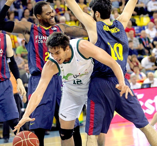 El Barcelona aplasta al Unicaja en el primer partido de semifinales