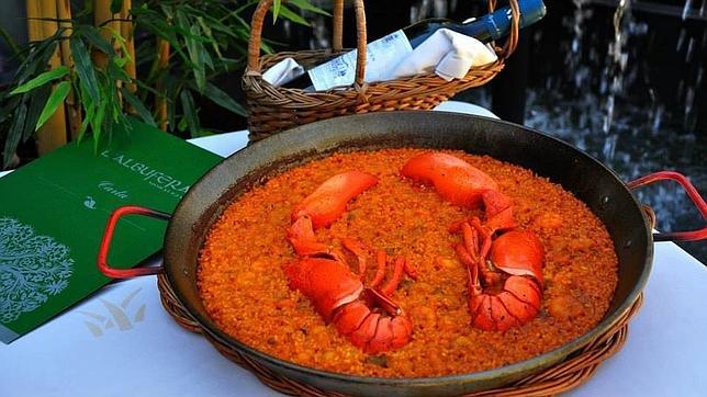L paella de marisco de La Albufera tiene ingresidentes 100% valencianos
