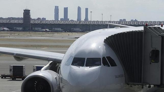 Un sindicato británico denuncia que el aire en los aviones daña la salud