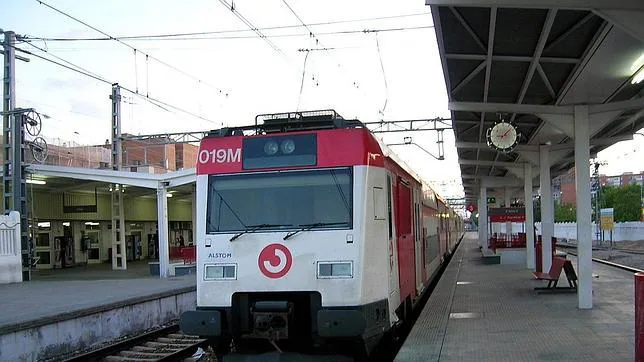 Tren de cercanías en Alcalá