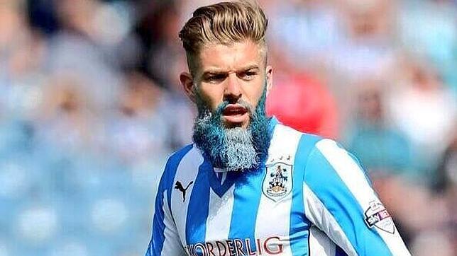 El inglés Adam Clayton