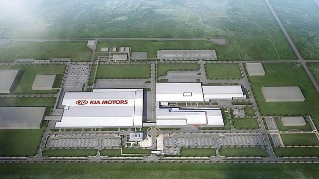 La primera fábrica de Kia en México, ubicada en Pesquería, cerca de Monterrey, está completa en un 50 por ciento