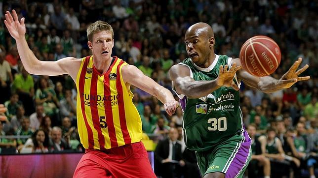 Unicaja responde al Barça en el Carpena