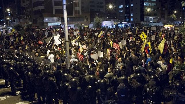 Continúan las protestas en Ecuador después de cinco días de manifestaciones