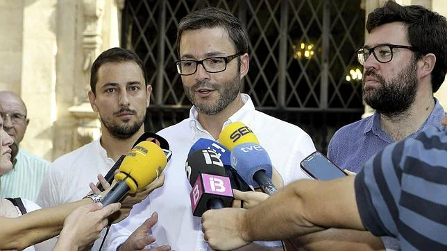 El socialista José Hila, investido alcalde de Palma de Mallorca