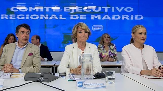 Esperanza Aguirre dejará la presidencia del PP de Madrid y pide a Rajoy un congreso regional extraordinario