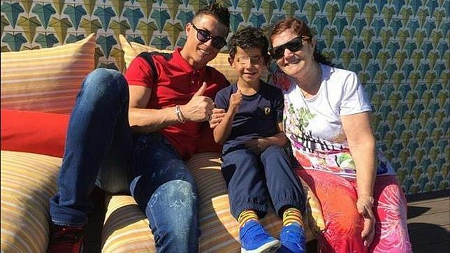 Cristiano Ronaldo se lleva a su hijo a Miami en su quinto cumpleaños