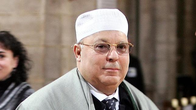 El rector de la Gran Mezquita de París pide que pasen al islam las iglesias sin culto