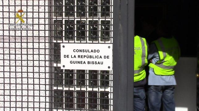 Detenido por hacerse pasar por el cónsul de Guinea Bissau en Madrid