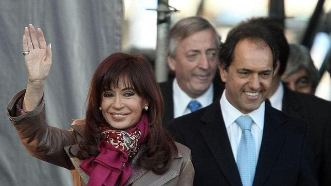 Cristina Kirchner da luz verde a un ticket electoral para mantener su poder