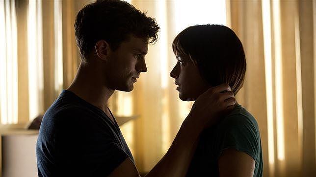 Todos los fallos de «Cincuenta sombras de Grey» en un vídeo brutal